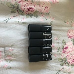 NARS lip